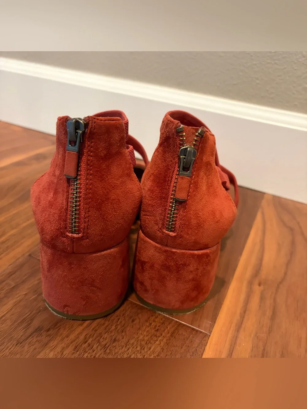 Eileen Fisher Juku Pump Shoes in Cayenne.